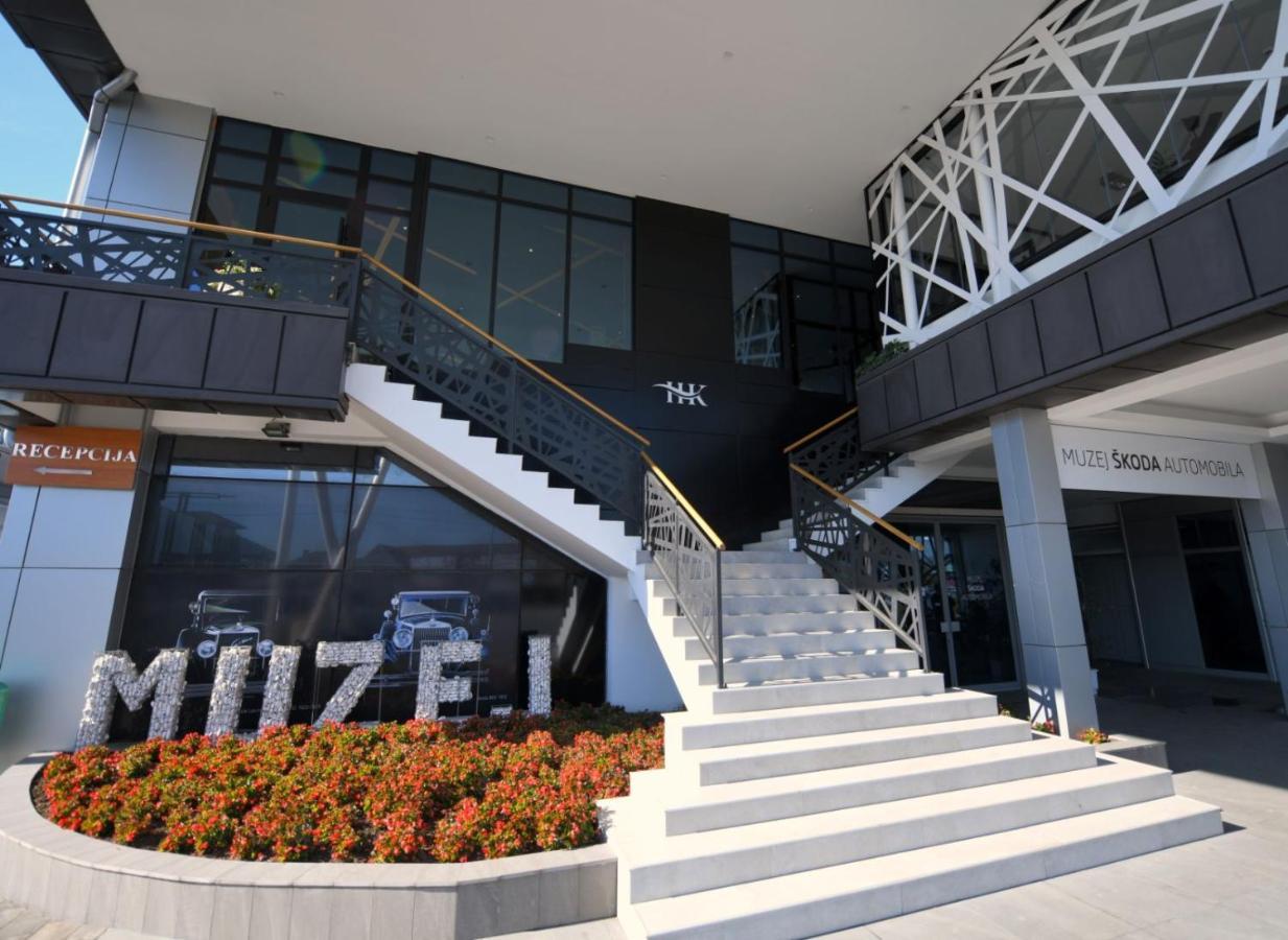 Hotel Kole Čačak Dış mekan fotoğraf