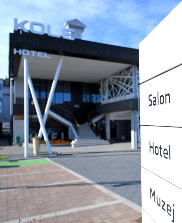 Hotel Kole Čačak Dış mekan fotoğraf