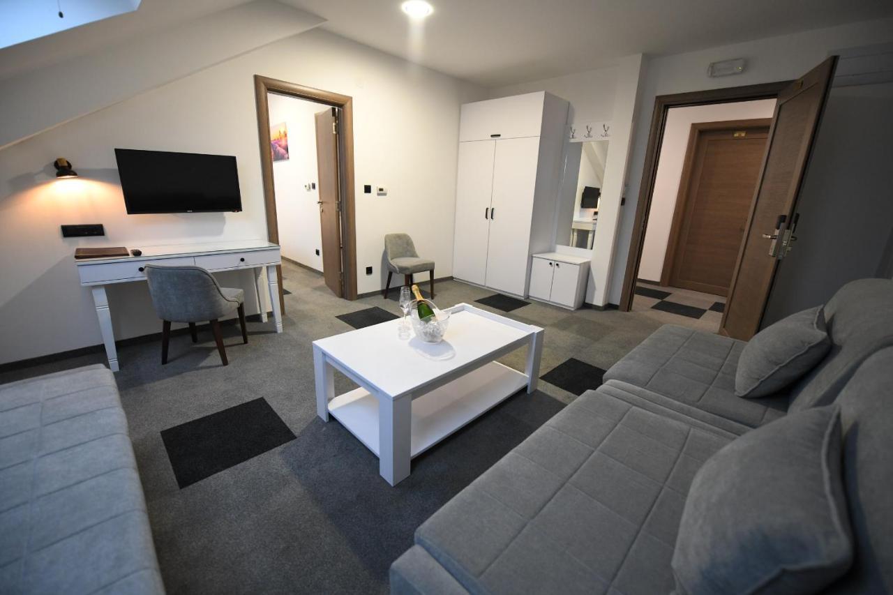 Hotel Kole Čačak Dış mekan fotoğraf