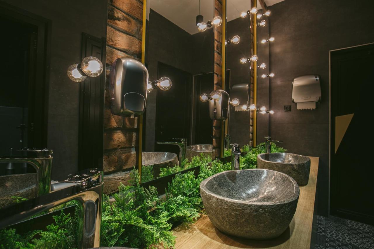 Hotel Kole Čačak Dış mekan fotoğraf