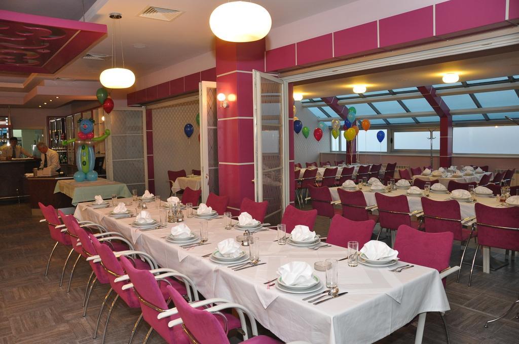 Hotel Kole Čačak Dış mekan fotoğraf