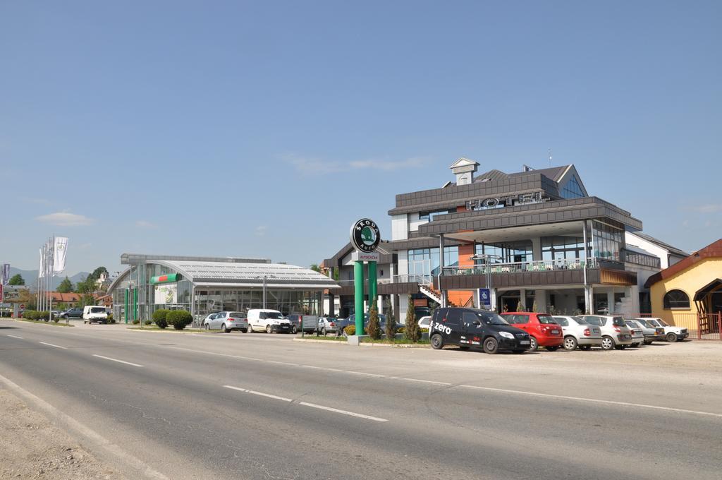 Hotel Kole Čačak Dış mekan fotoğraf