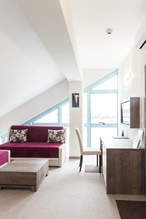 Hotel Kole Čačak Dış mekan fotoğraf